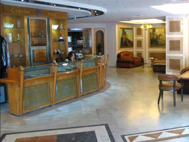 Camelot Hotel Jounieh Esterno foto