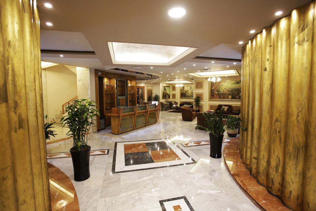 Camelot Hotel Jounieh Esterno foto