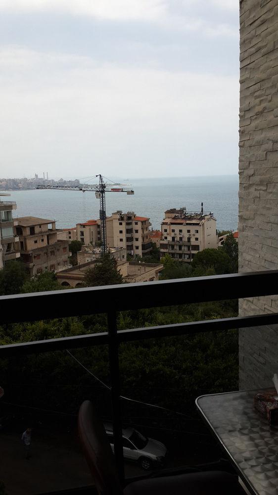 Camelot Hotel Jounieh Esterno foto